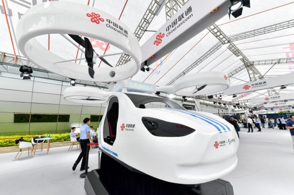 联通数字中国：上天入地皆有数，融合绽放智能花